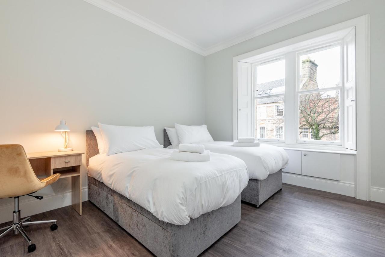 سانت أندروز South Street Luxury Apartment * Central * Sleeps 4 المظهر الخارجي الصورة