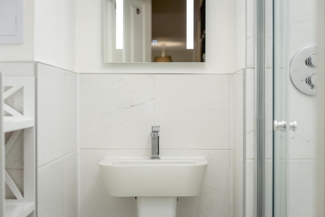 سانت أندروز South Street Luxury Apartment * Central * Sleeps 4 المظهر الخارجي الصورة
